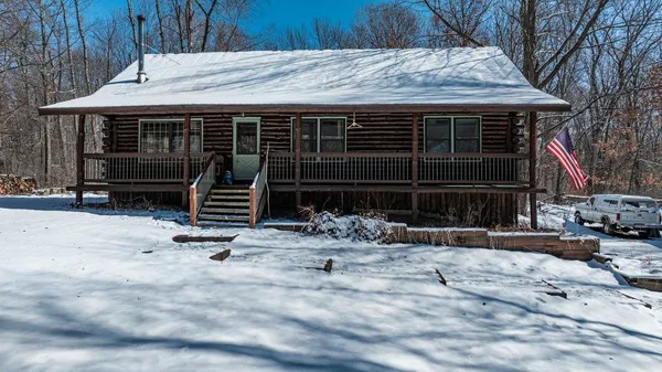 $415,000 | 438 280th Street, Osceola, WI 54020