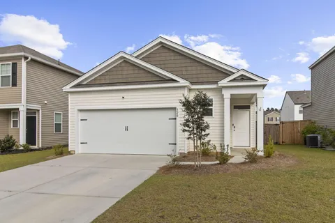$350,000 | 320 Bear Paw Lane, Summerville, SC 29486