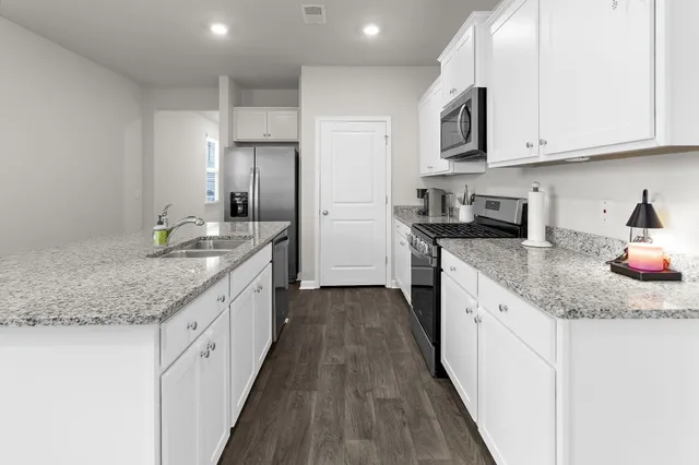 $350,000 | 320 Bear Paw Lane, Summerville, SC 29486