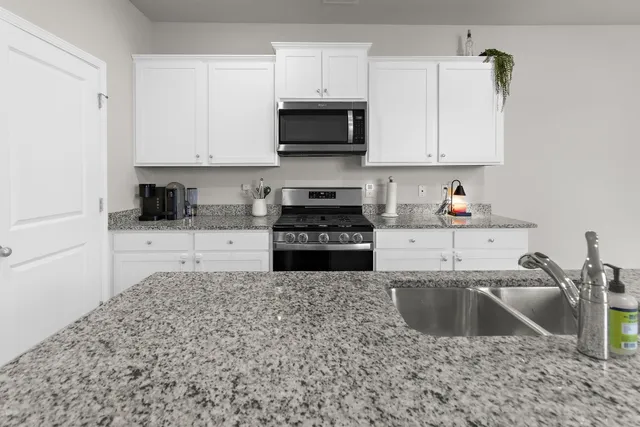 $350,000 | 320 Bear Paw Lane, Summerville, SC 29486