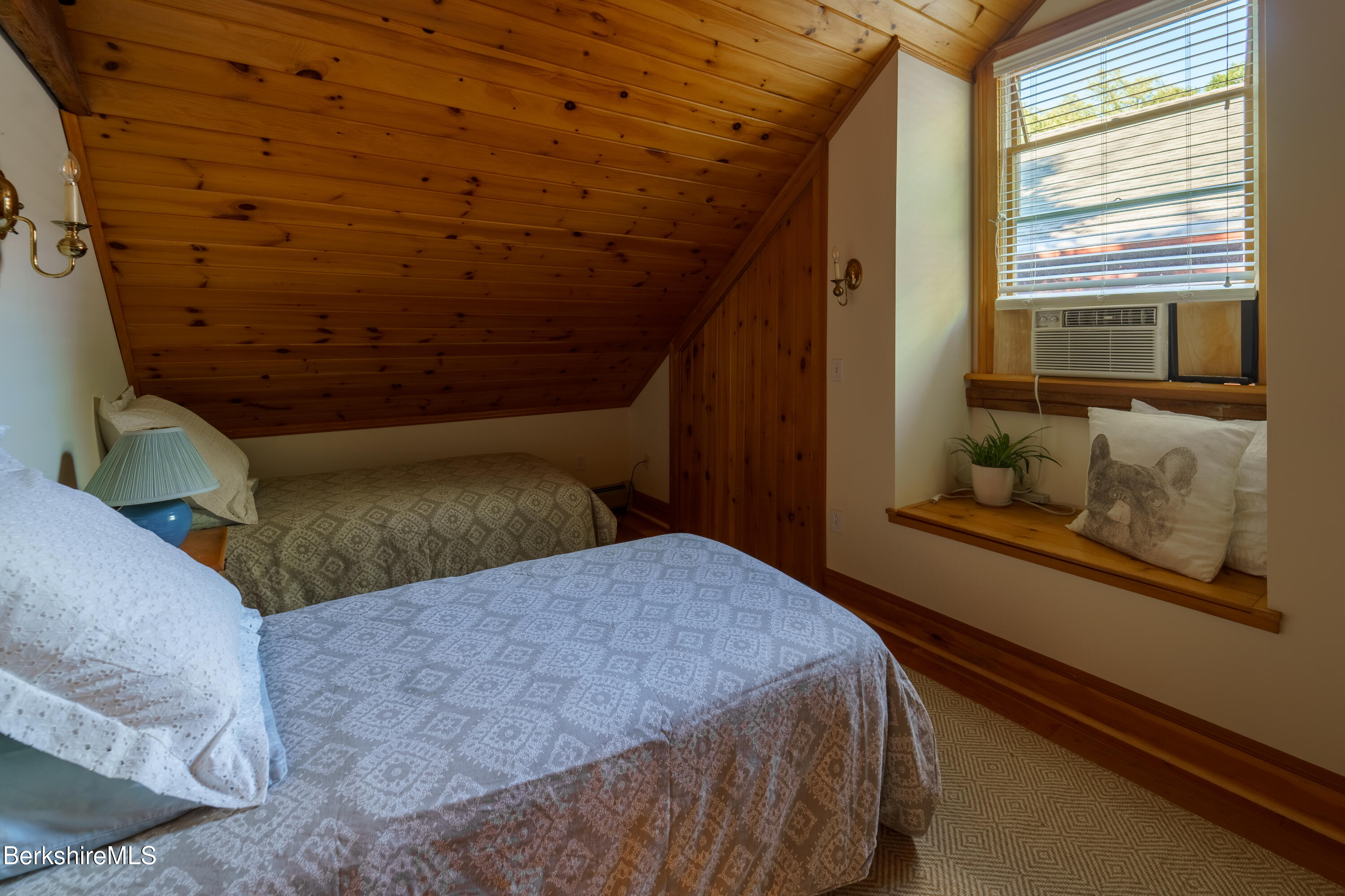 45 Taconic Avenue Lenox, MA 01240 - Photo 17 of 26 a bedroom with a bed and a window