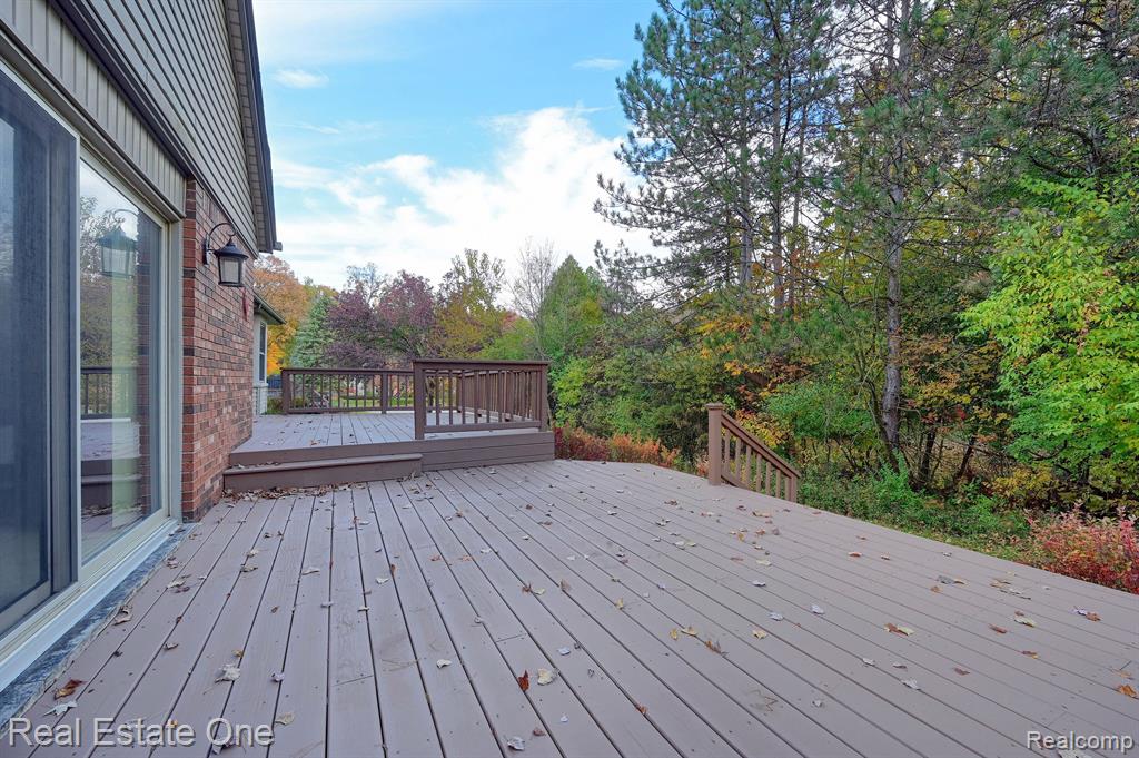1249 Springwood Court Rochester Hills, MI 48309 - Photo 49 of 52