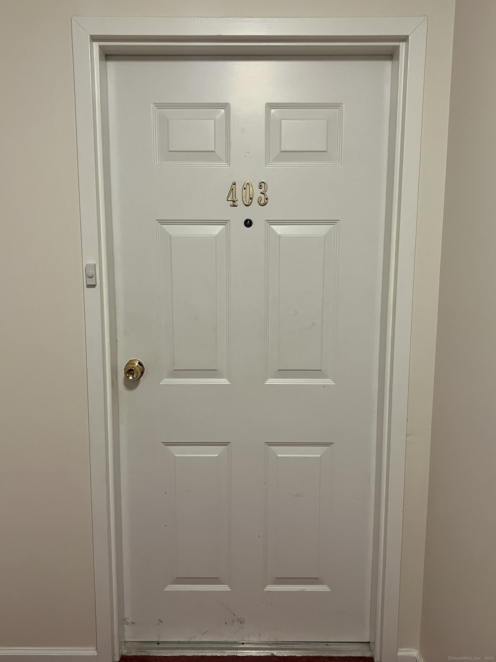 75 Washington Avenue, Unit 8403 Hamden, CT 06518 - Photo 3 of 18 a bathroom with a shower