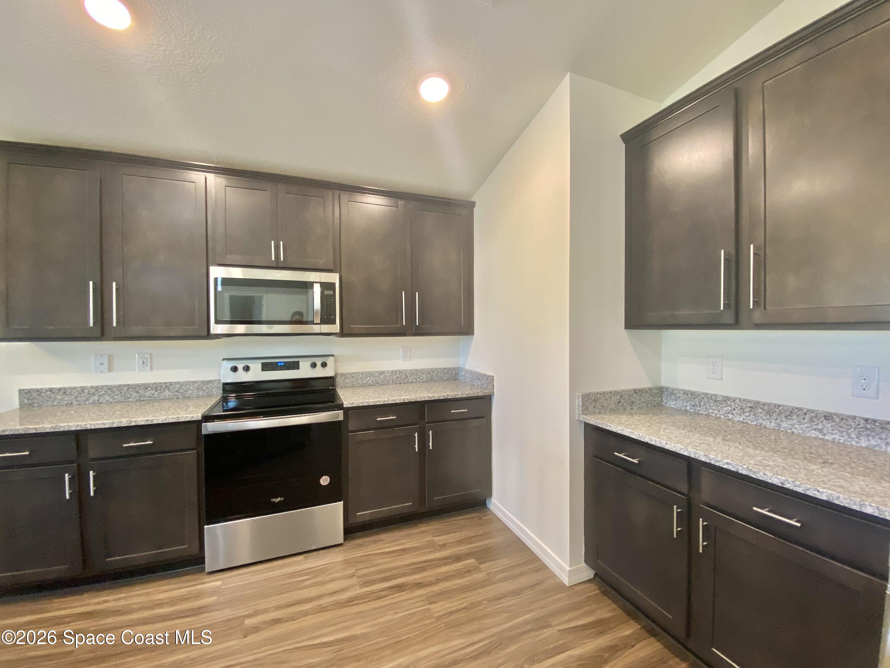 1210 Dania Circle Palm Bay, FL 32905 - Photo 8 of 28 IMG_9644