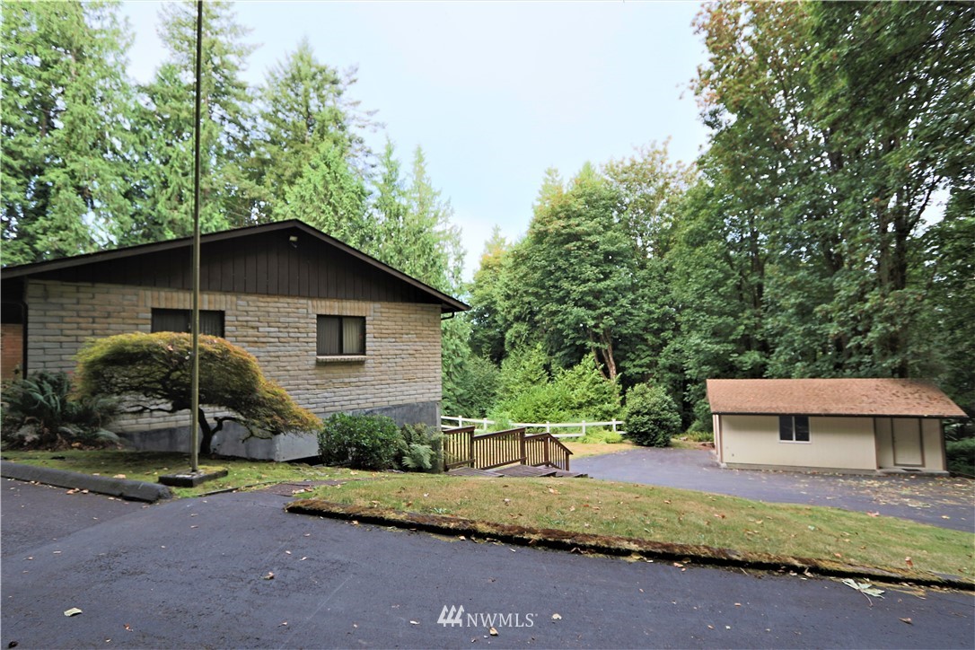 531 Lone Oak Road Longview, WA 98632 - Photo 3 of 33 Gallery Image 3