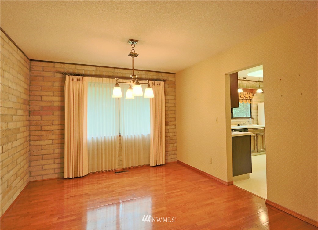 531 Lone Oak Road Longview, WA 98632 - Photo 8 of 33 Gallery Image 8