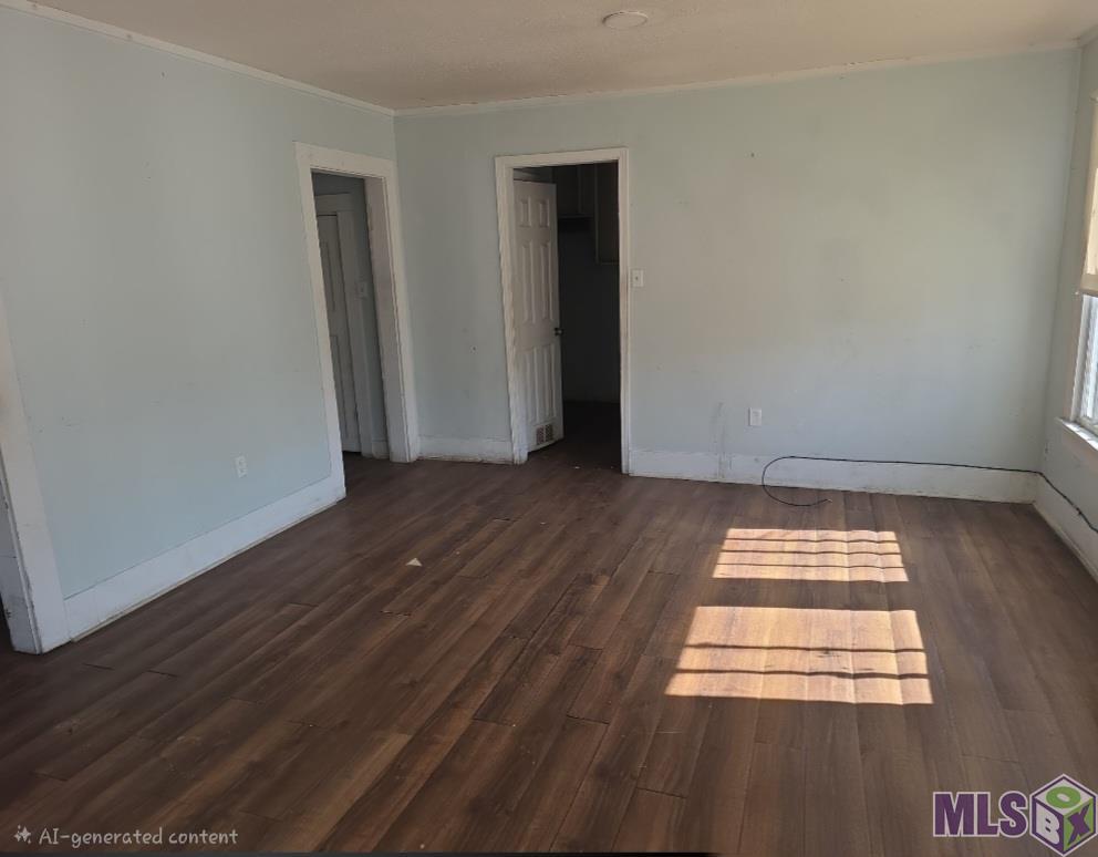 1806 Plank Road, Unit 1806/1808 Baton Rouge, LA 70802 - Photo 5 of 18 1806 Living Room