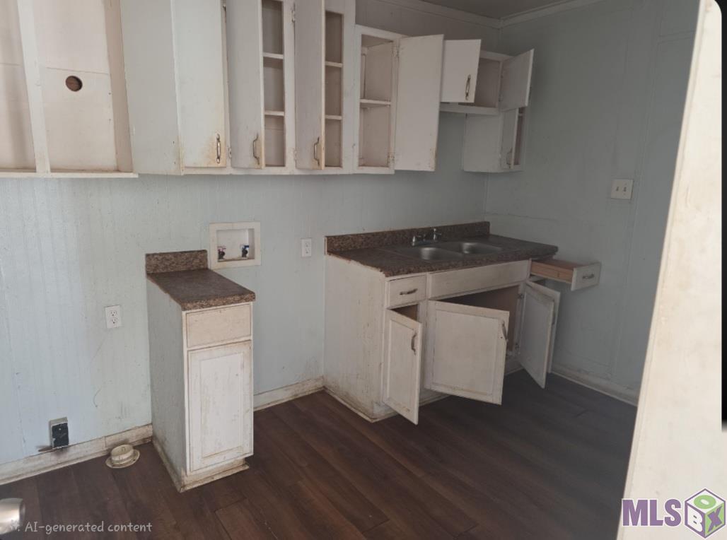 1806 Plank Road, Unit 1806/1808 Baton Rouge, LA 70802 - Photo 7 of 18 1806 Kitchen