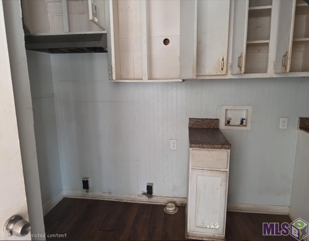 1806 Plank Road, Unit 1806/1808 Baton Rouge, LA 70802 - Photo 8 of 18 1806 Kitchen
