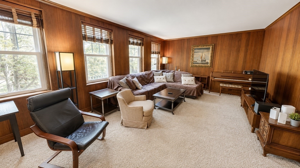 70 Winchester Street, Unit 2 Brookline, MA 02446 - Photo 5 of 10