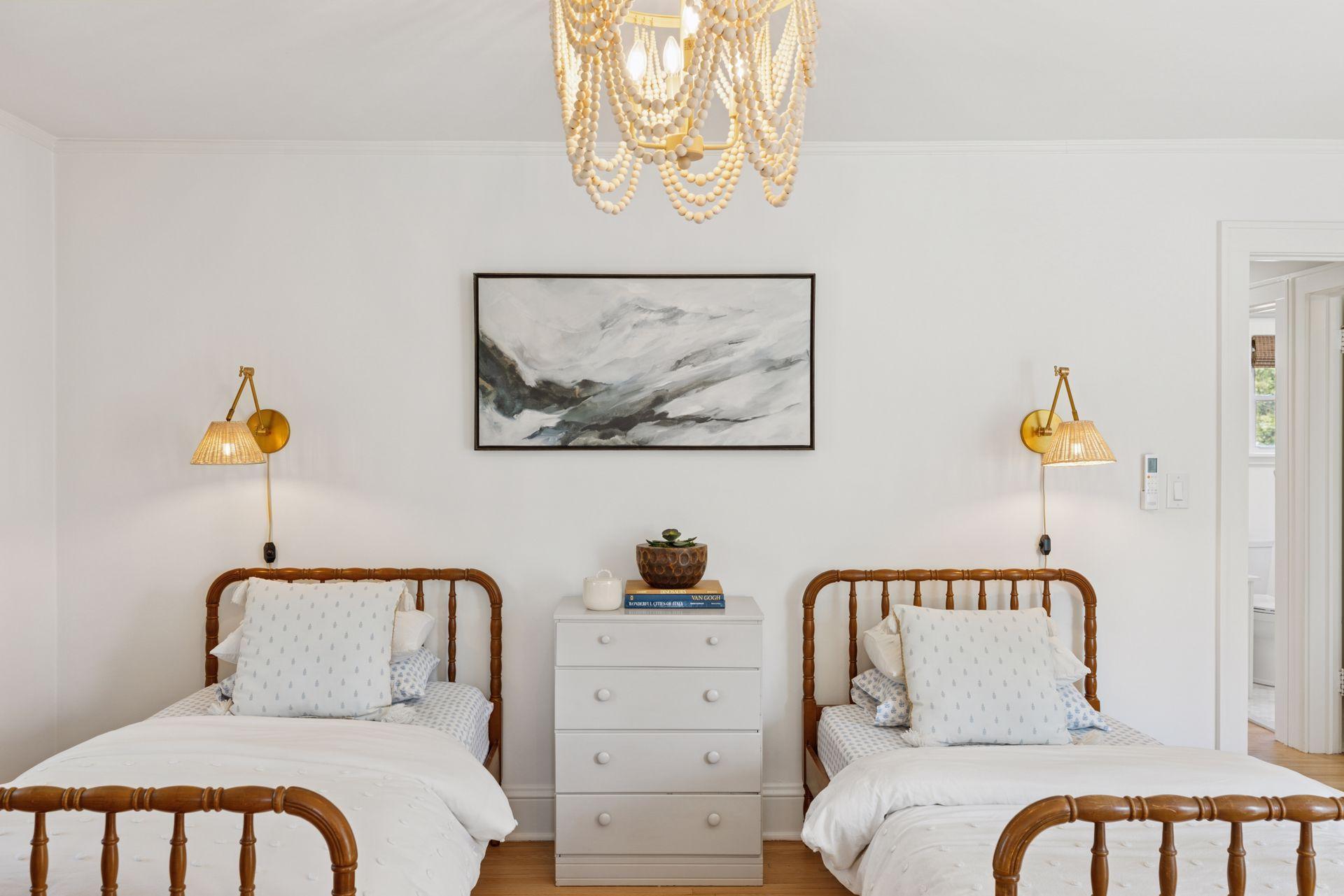 225 Holly Road Hopkins, MN 55343 - Photo 35 of 52