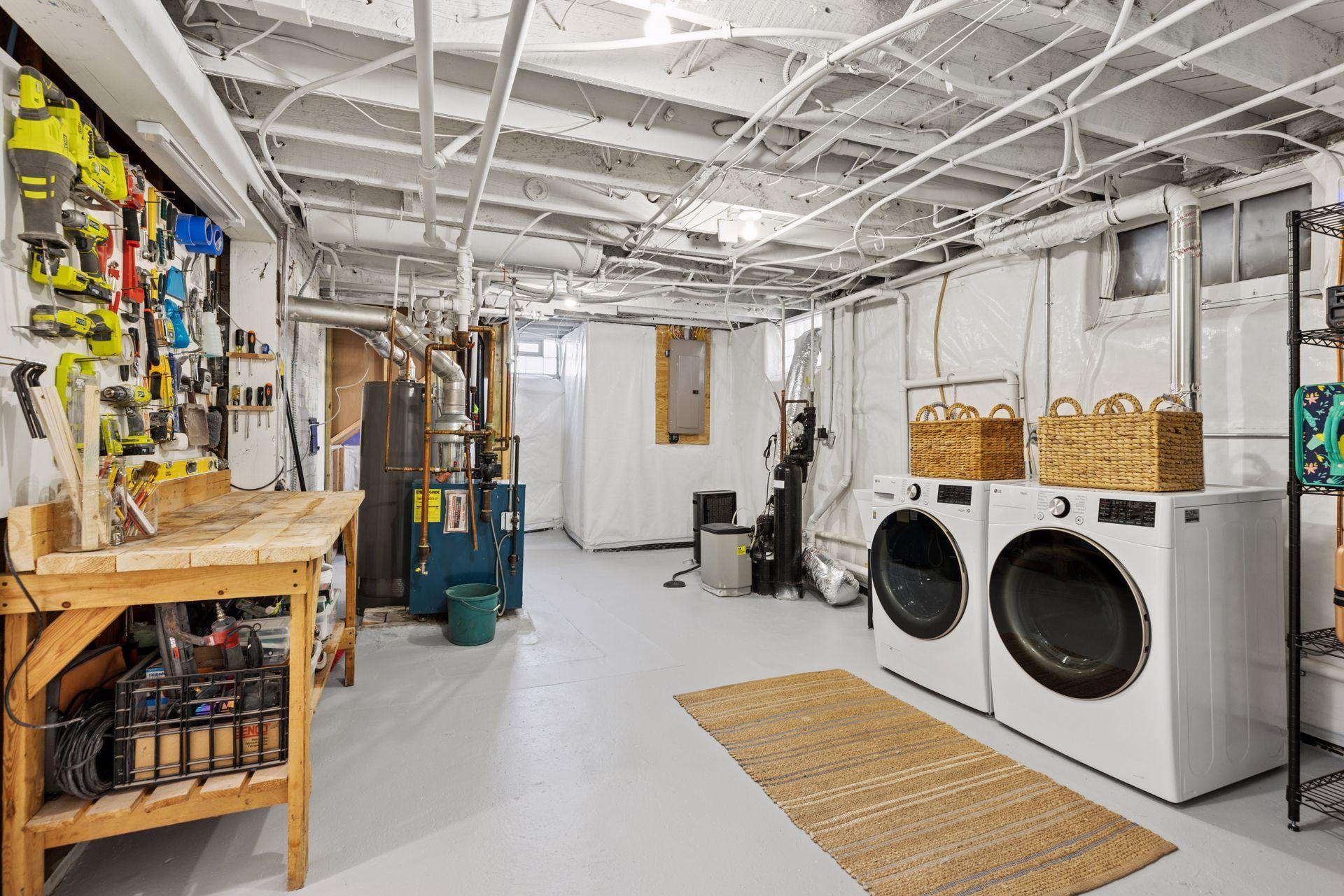 225 Holly Road Hopkins, MN 55343 - Photo 46 of 52