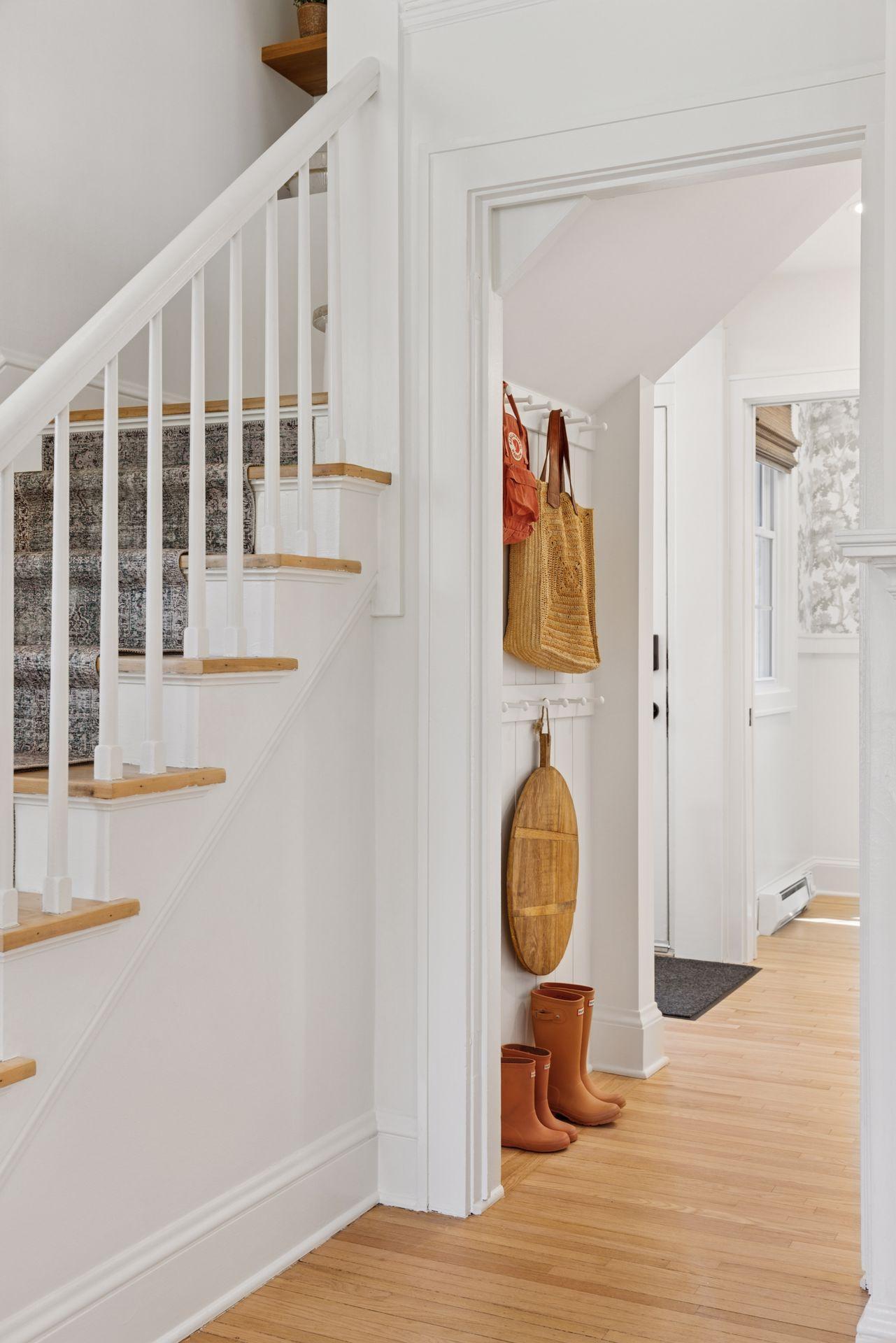 225 Holly Road Hopkins, MN 55343 - Photo 9 of 52