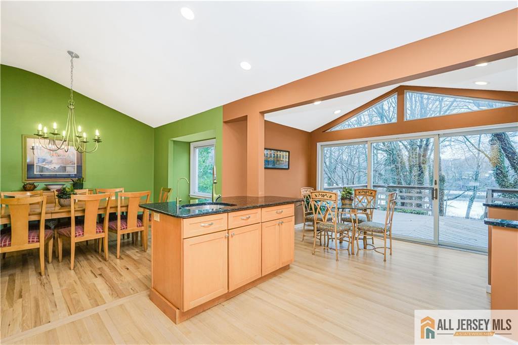 11 Agate Road East Brunswick, NJ 08816 - Photo 21 of 49