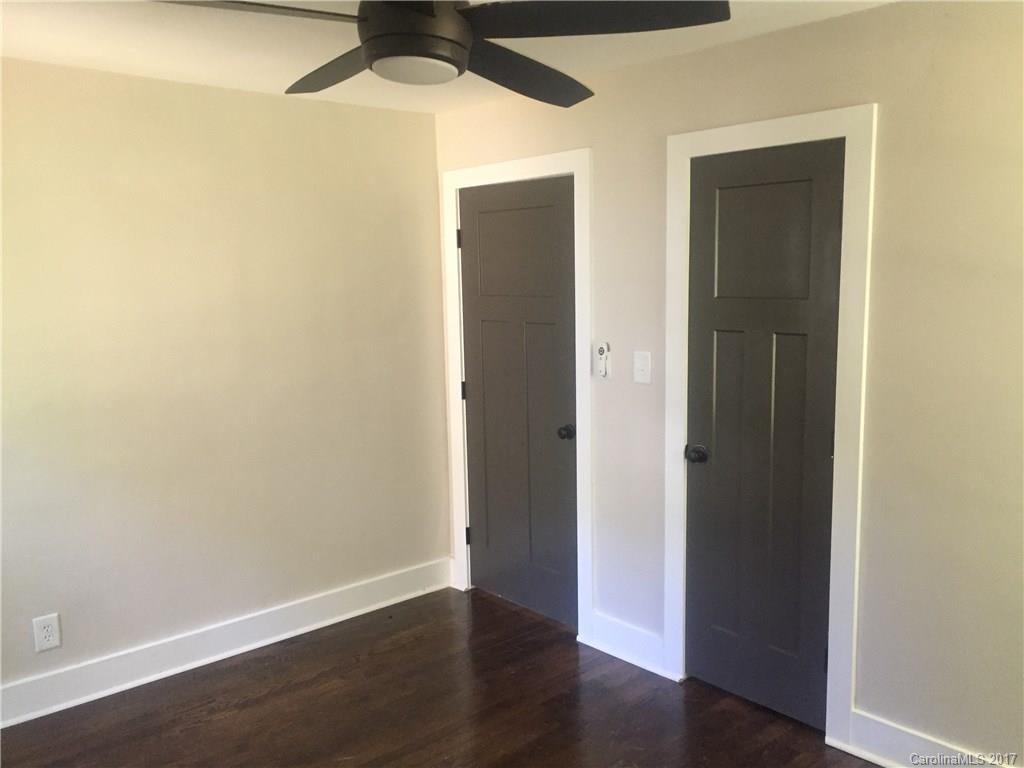2736 Mayflower Road Charlotte, NC 28208 - Photo 13 of 18 Gallery Image 13