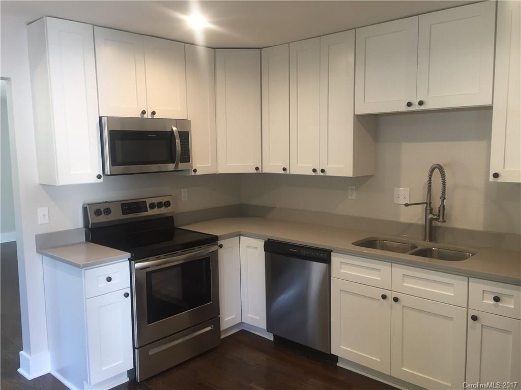 2736 Mayflower Road Charlotte, NC 28208 - Photo 6 of 18 Gallery Image 6