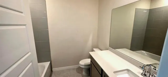 $2,150 | 4125 Sky Drive, Sherman, TX 75090