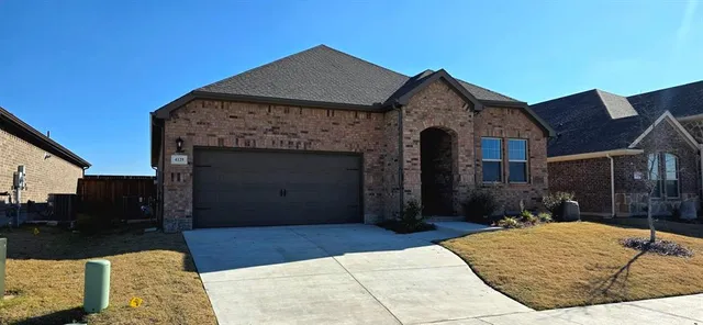 $2,150 | 4125 Sky Drive, Sherman, TX 75090