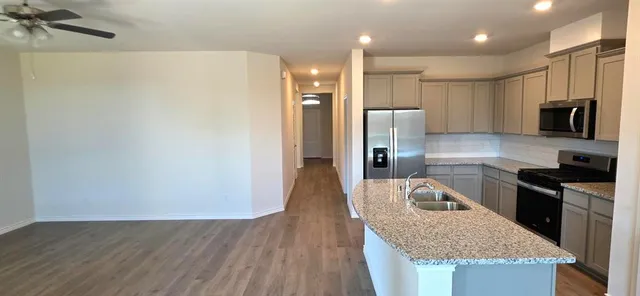 $2,150 | 4125 Sky Drive, Sherman, TX 75090