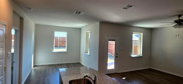 $2,150 | 4125 Sky Drive, Sherman, TX 75090