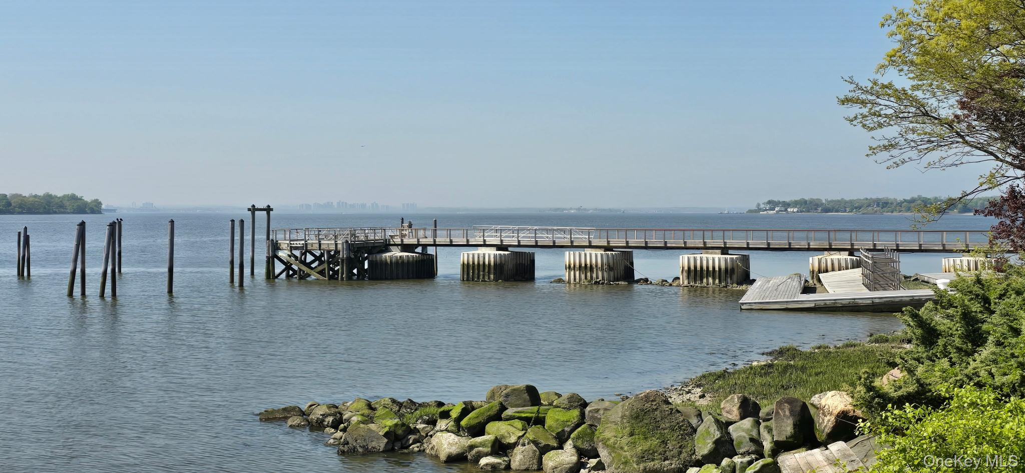 328 Manor Road Queens, NY 11363 - Photo 29 of 30 Town Dock