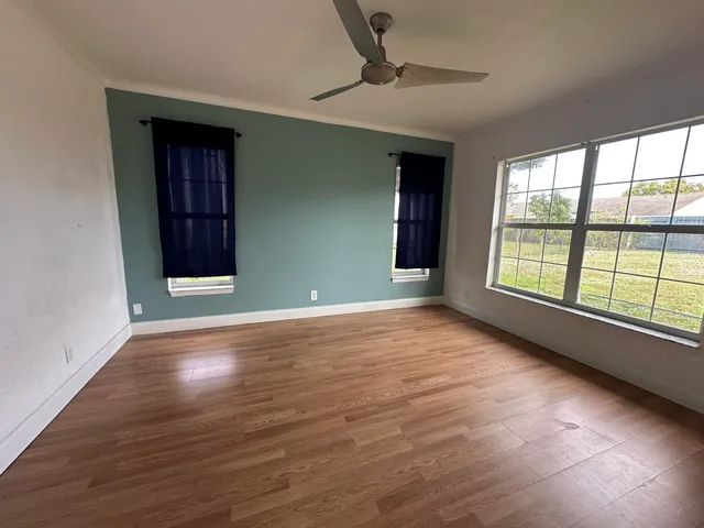 $2,350 | 461 Southeast Skipper Lane, Port St. Lucie, FL 34983