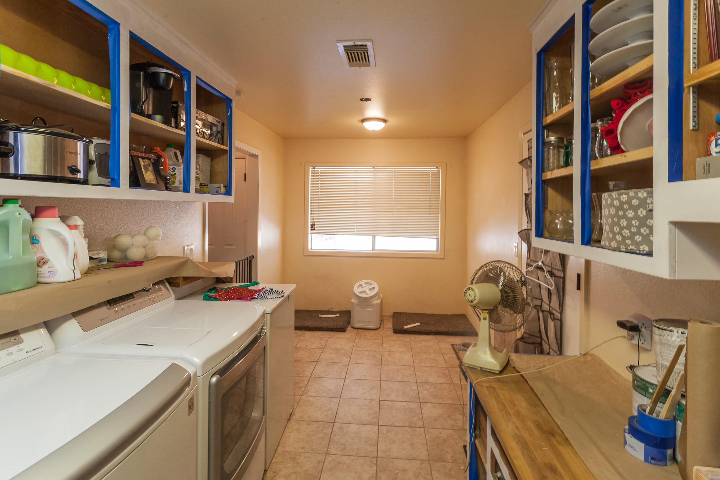8680 Valley View Road Redding, CA 96001 - Photo 13 of 33 a view of a kitchen with furniture and a window