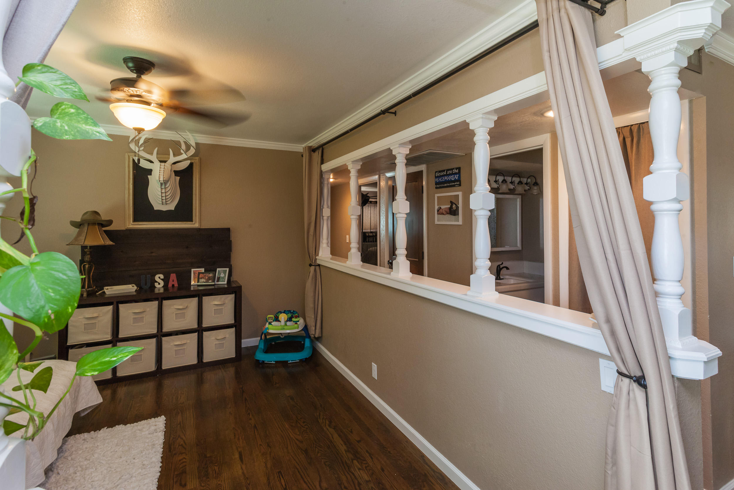8680 Valley View Road Redding, CA 96001 - Photo 6 of 33