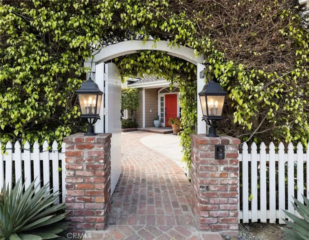 $30,000 | 1820 Calle De Los Alamos, San Clemente, CA 92672