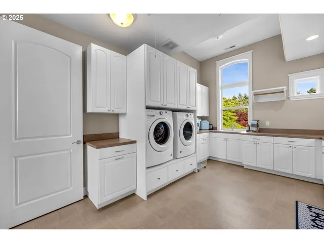 $3,750,000 | 2801 Northwest 155th Street, Vancouver, WA 98685