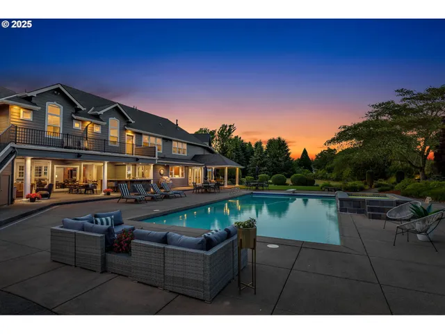 $3,750,000 | 2801 Northwest 155th Street, Vancouver, WA 98685