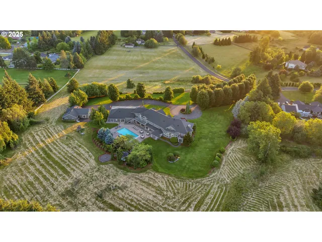 $3,750,000 | 2801 Northwest 155th Street, Vancouver, WA 98685