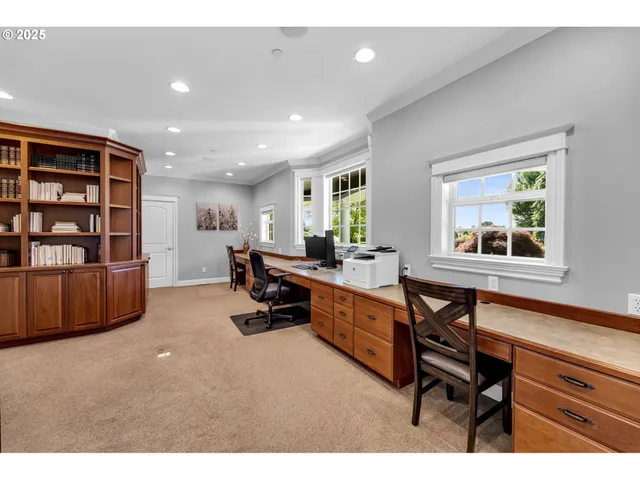 $3,750,000 | 2801 Northwest 155th Street, Vancouver, WA 98685