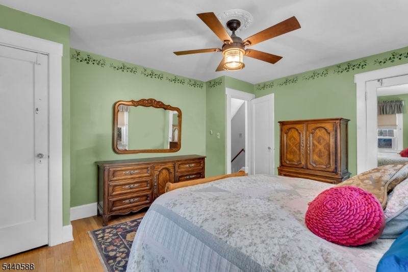 1141 Gresham Road Plainfield, NJ 07062 - Photo 15 of 43