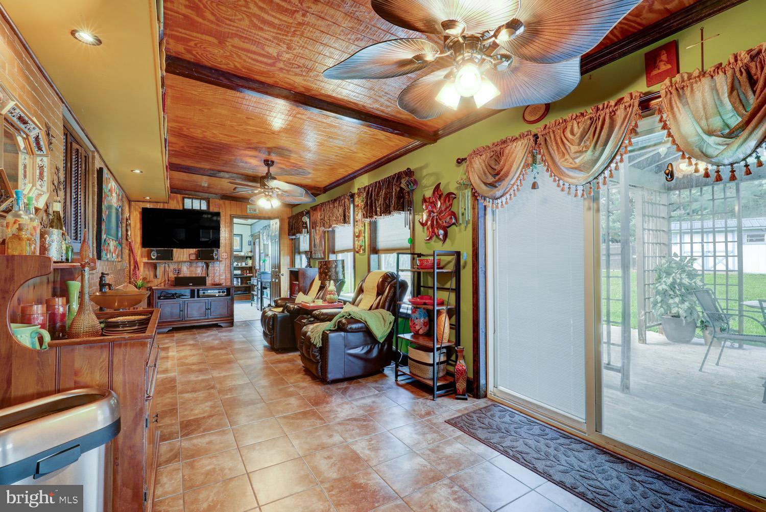 912 Perry Road Lititz, PA 17543 - Photo 19 of 50