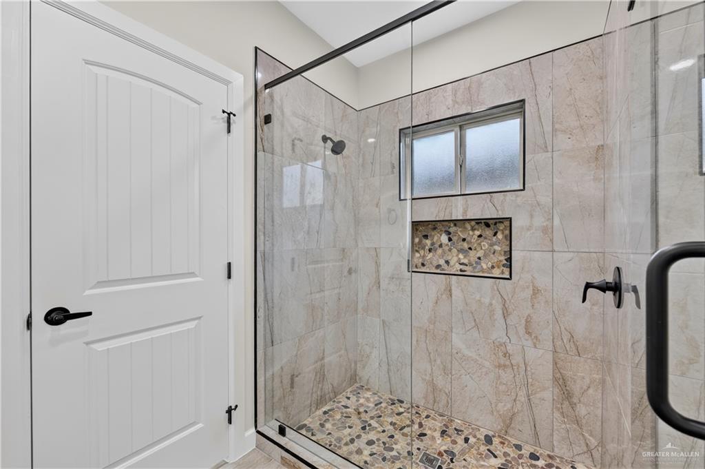 806 La Laguna Road Mission, TX 78572 - Photo 20 of 30