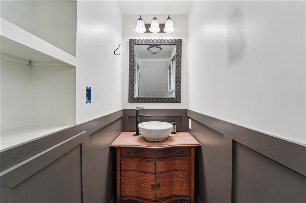 6012 Cunningham Road Gibsonia, PA 15044 - Photo 11 of 26