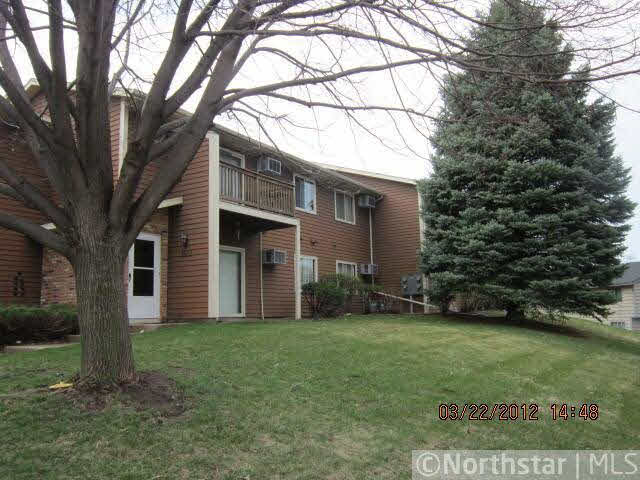 4505 Cinnamon Ridge Trail, Unit B Eagan, MN 55122 - Photo 9 of 11 Gallery Image 9