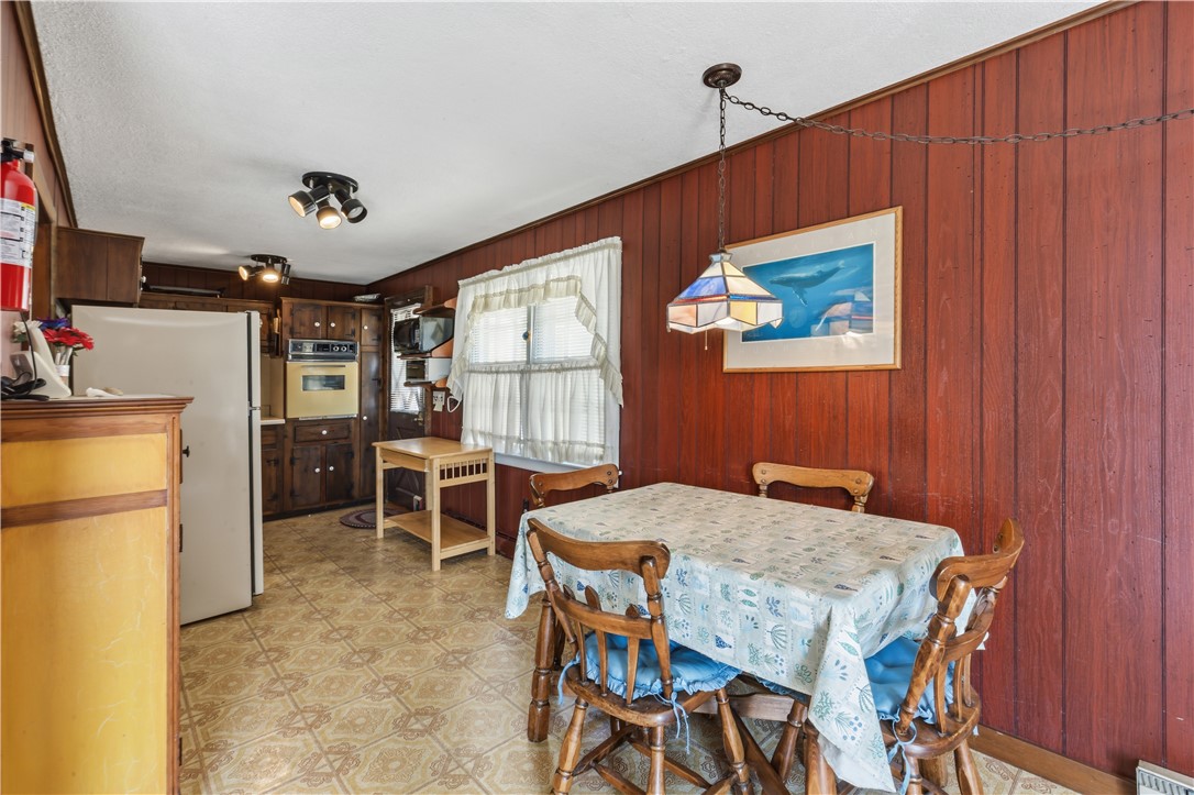 25 Westside Road South Kingstown, RI 02879 - Photo 8 of 40