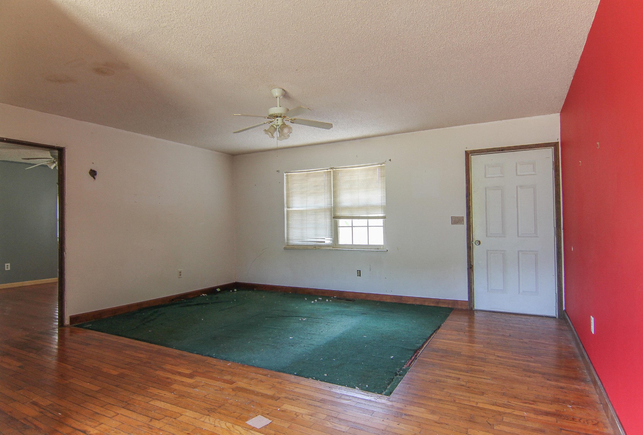 2854 Rutledge Pike Blaine, TN 37709 - Photo 13 of 27 Gallery Image 13
