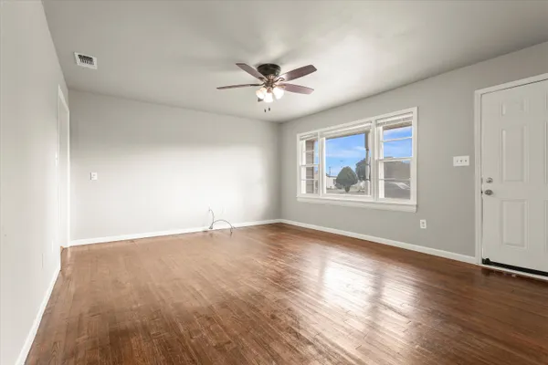 $170,000 | 603 Locust Street, Idalou, TX 79329