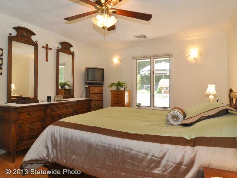 926 Middlebridge Road South Kingstown, RI 02879 - Photo 18 of 25 Master Bedroom.