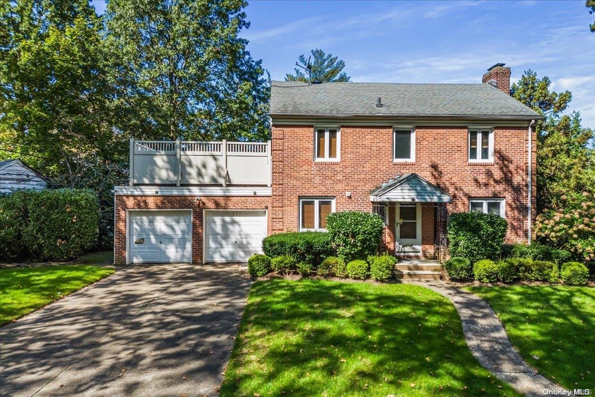 189-15 Radnor Road Queens, NY 11432 - Photo 1 of 1