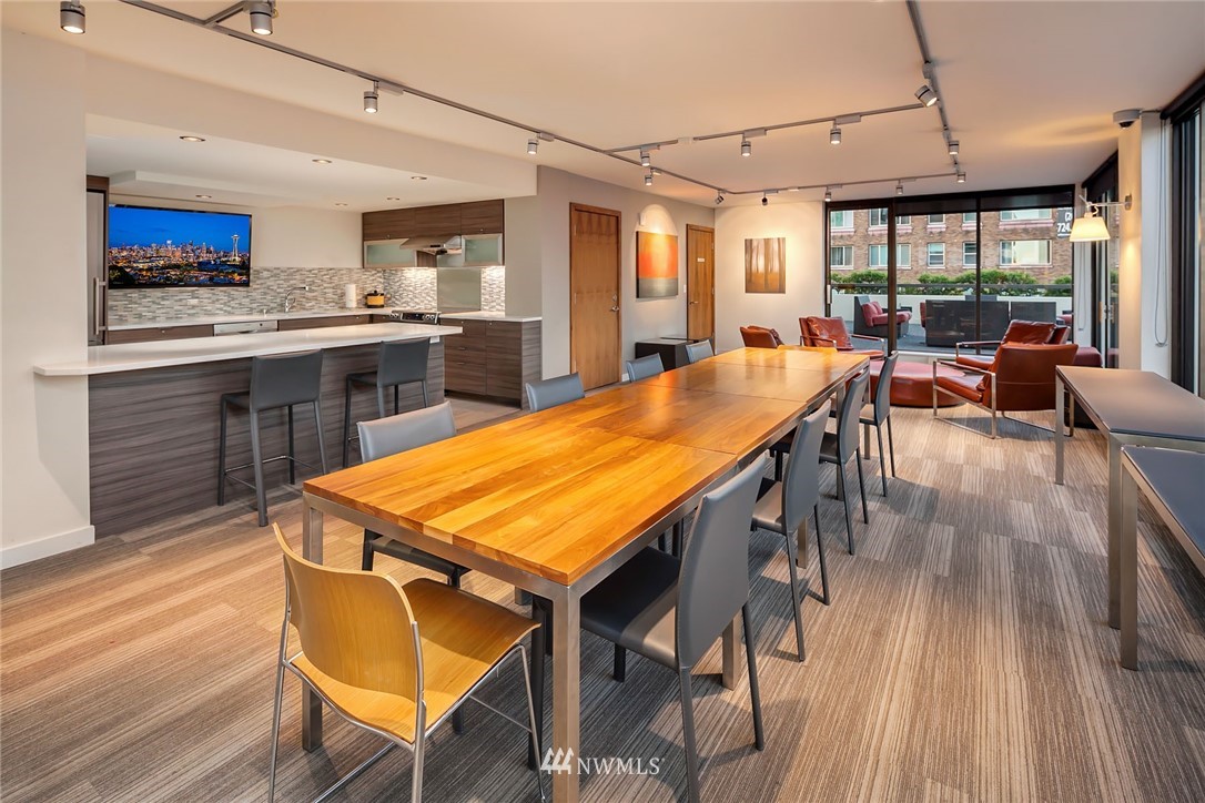 2201 3rd Avenue, Unit 2304 Seattle, WA 98121 - Photo 21 of 25