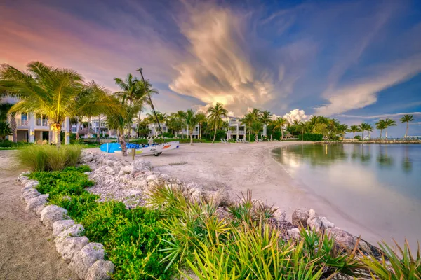 $3,800,000 | 82779 Old Highway, Unit 8, Islamorada, FL 33036