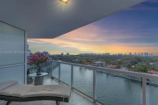 $690,000 | 3411 Indian Creek Drive, Unit 402, Miami Beach, FL 33140