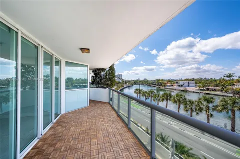 a view of balcony with city view