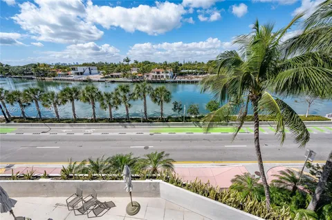 $675,000 | 3411 Indian Creek Drive, Unit 402, Miami Beach, FL 33140