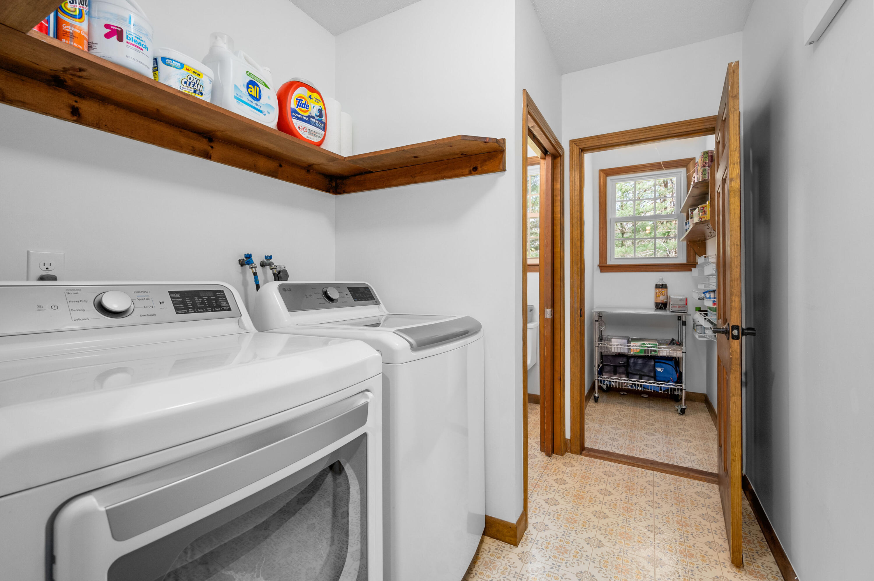 32 Dorcas Drive Barnstable, MA 02630 - Photo 18 of 39 Laundry Area