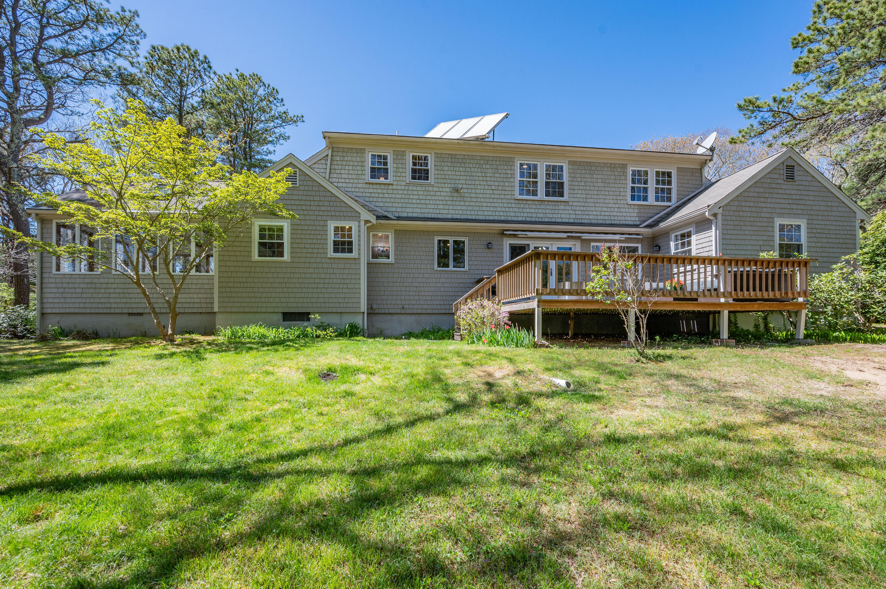 32 Dorcas Drive Barnstable, MA 02630 - Photo 2 of 39 Exterior Back